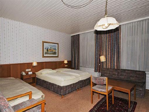 Hotel Bei der Esplanade Hamburg-Harburg Buitenkant foto